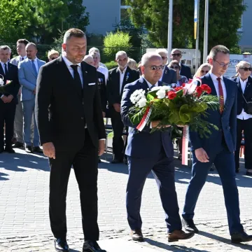 W Radomsku uczczono 80. rocznicę utworzenia KWP