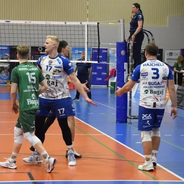 Czwarty tie-break z rzędu. Bugaj Volley Radomsko ulega Chełmcowi