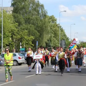 Kolorowa parada artystów z Cypru, Ukrainy i Polski