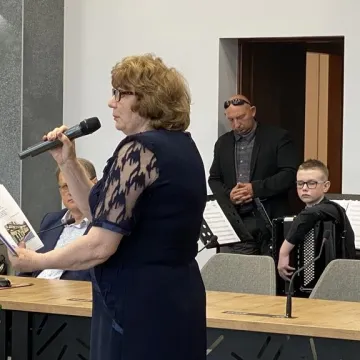 Poetycko o Różewiczach – nowy tomik stowarzyszenia „Ponad”