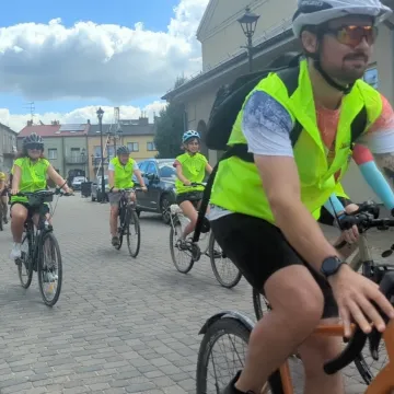 Rowerzyści odkrywali uroki regionu między Wartą, a Pilicą