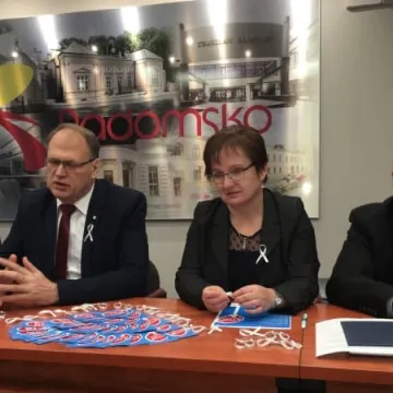 Biała wstążka symbolem kampanii przeciwdziałania przemocy