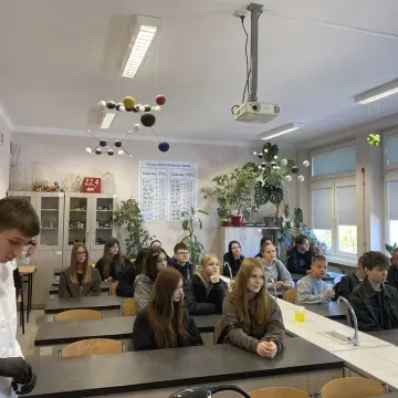 Quizy, doświadczenia. I LO przyciągnęło uczniów