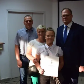 Najzdolniejsi uczniowie otrzymali stypendia prezydenta