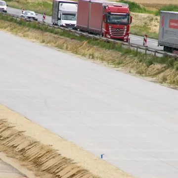 Jak postępują prace na budowie odcinka D autostrady A1?