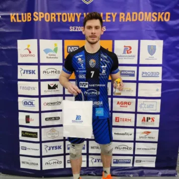 Walka o II ligę siatkówki rozpoczęta. Pierwsze starcia turnieju finałowego