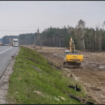 Budowa A1. Postęp prac przy odc. Radomsko - granica województwa 