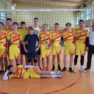 Debiut juniorów Volley Radomsko w spotkaniach o stawkę