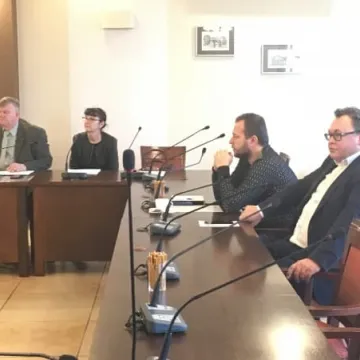 Do kogo kierować skargi na wójtów i burmistrzów?