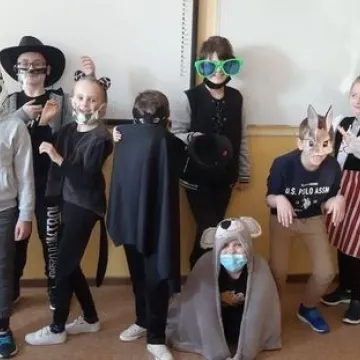 Zapusty w PSP nr 7 w Radomsku. Zdalnie i stacjonarnie