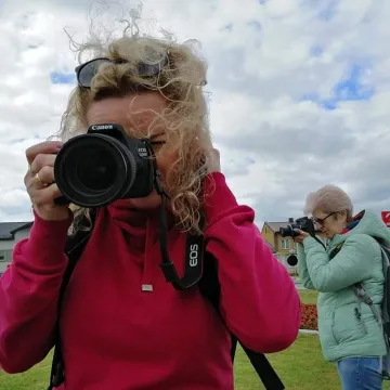 Kadry uchwycone w środku Polski i chłopskim skansenie