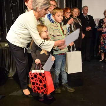 Wieczornica Węgierska „Nadzieja” w MDK w Radomsku