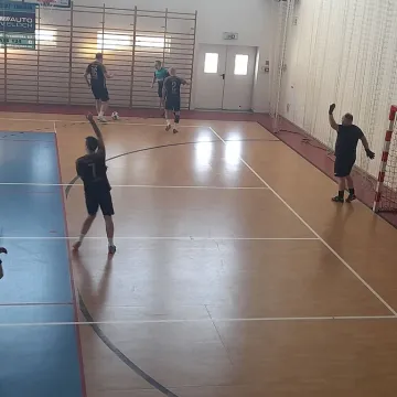 Puchar Niezdobywców Pucharów. Charytatywnie dla Filipka