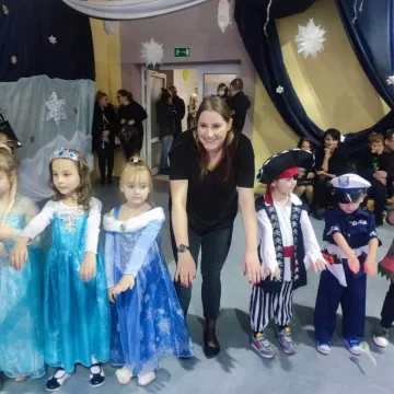 Bal karnawałowy w szkole w Kietlinie