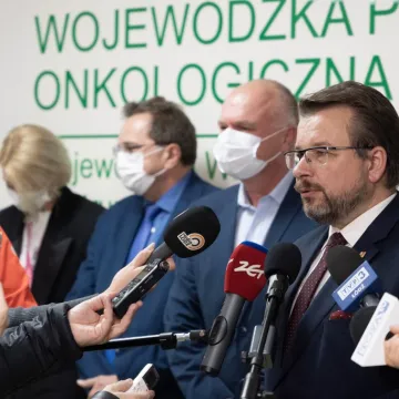 Robot da Vinci będzie leczył w Łodzi raka prostaty