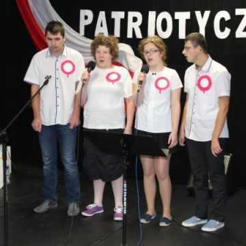 Patriotyzm przez śpiew