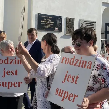 Ulicami Radomska przeszedł Marsz dla Życia i Rodziny