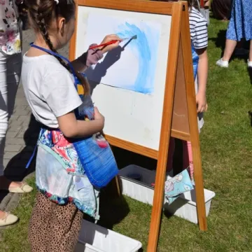 Wiosenne malowanie w PP 9 w Radomsku