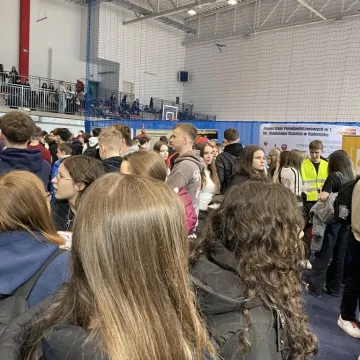 Tłumy na targach edukacyjnych w Radomsku