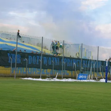Kibice i doping na meczu RKS Radomsko – FA GKS Bełchatów