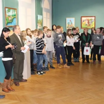 Świętowanie oczami ludowych artystów