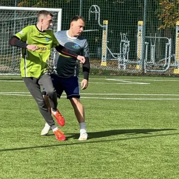 W lidze „Szóstek” w Radomsku Gołębiarze zmierzają po mistrzostwo