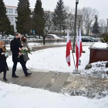 Władze Radomska upamiętniły rocznicę śmierci „Warszyca”