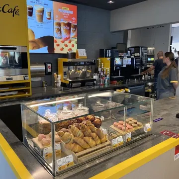 Tłumy na otwarciu McDonald’s w Radomsku