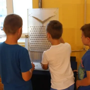 Naukobus odwiedził Publiczną Szkołę Podstawową nr 4 w Radomsku