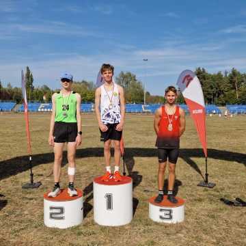 Radomszczańscy biegacze Athletics Team po wygrane w Kielcach i Piotrkowie