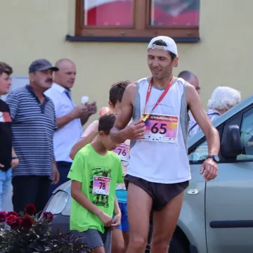 W Przedborzu przebiegli „dychę”