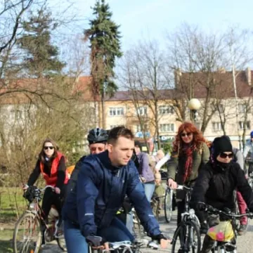 Powitali wiosnę na rowerach 