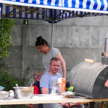 Strażacki piknik rodzinny w Dąbrówce zintegrował mieszkańców