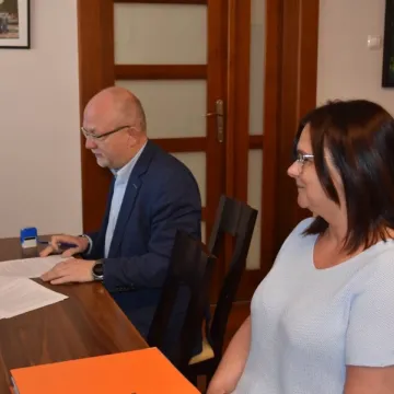 Będzie remont chodnika na placu Wolności w Kamieńsku