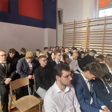 Elektryk pożegnał absolwentów. Teraz czas na maturę