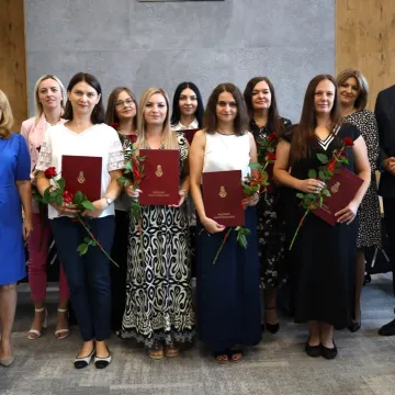 Nowe awanse nauczycieli i pożegnanie dyrektora PSP nr 6 w Radomsku