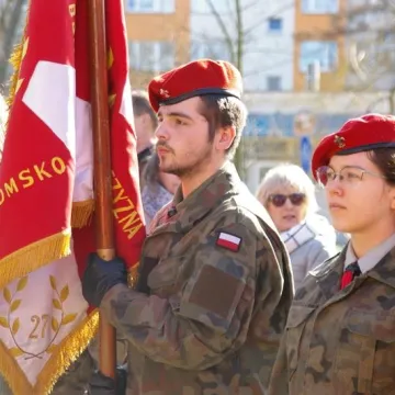 Cześć i chwała bohaterom!