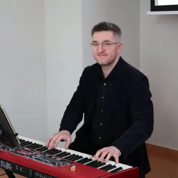 W Radomsku oddano hołd bohaterom. Był apel i salwa honorowa