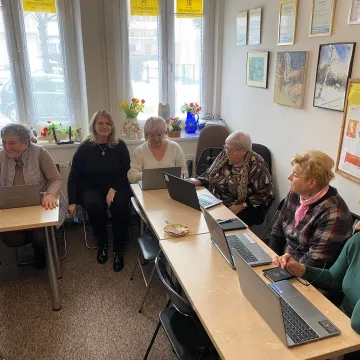 Seniorzy z Radomska świętowali Dzień Bezpiecznego Internetu