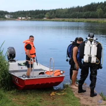 Ćwiczenia wodno-nurkowe strażaków z Radomska