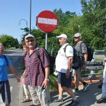 Piechotą przez powiat