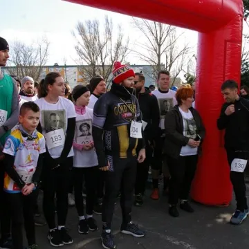 Pobiegli Tropem Wilczym