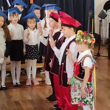 Pierwszaki ślubowały w PSP nr 7 w Radomsku