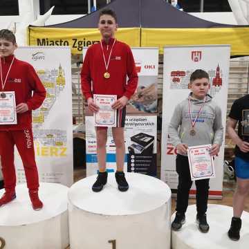 Siedem medali zapaśników ZKS Radomsko na mistrzostwach w Zgierzu