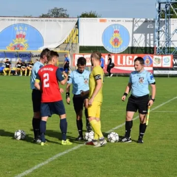 W meczu beniaminków: RKS Radomsko – KS Wasilków 5:0
