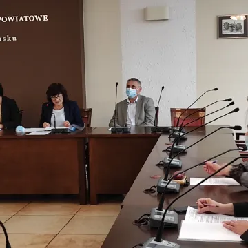 Stan drogi fatalny. Czy jest szansa na remont?