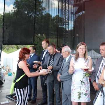 Dni Radomska 2016: Urodzinowy tort od miasta. FOTO