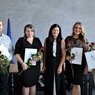 W szkołach w Radomsku będzie 25 nowych nauczycieli mianowanych