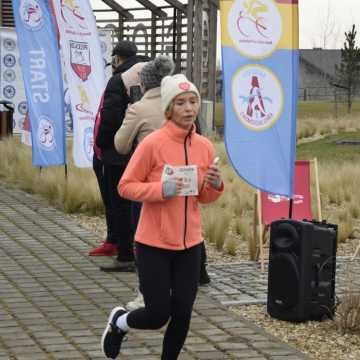 [WIDEO] Glinianki parkRUN w Radomsku. Bieg dla zdrowia i WOŚP 2025