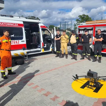 Strażacy ze Strzałkowa szkolili się z obsługi dronów